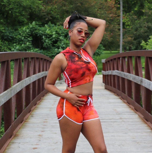 Other - Hooded 2 piece short set